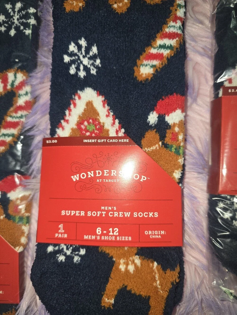 Wondershop Men’s Navy Crew Socks with Gingerbread & Candy Cane Pattern